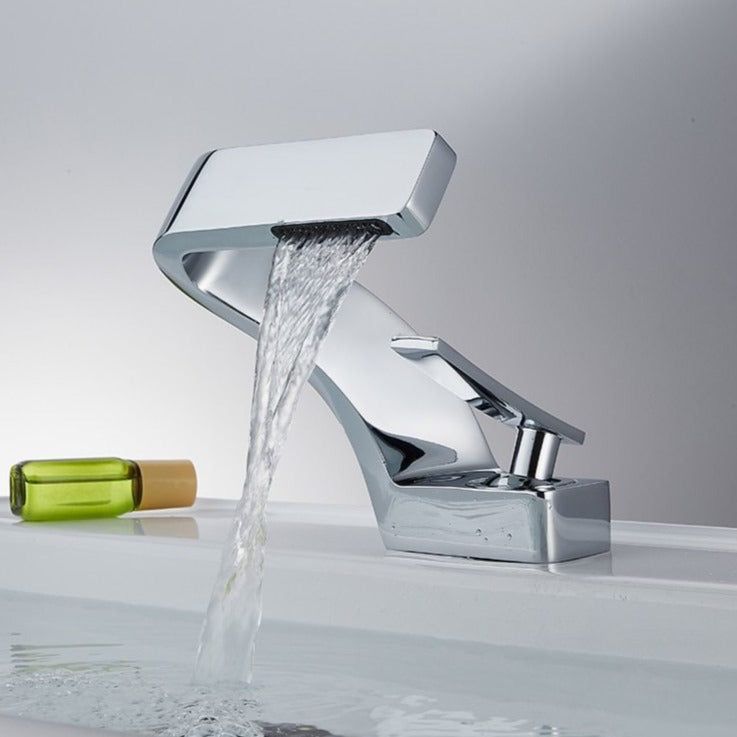 Faucet with a reflective finish, adding a touch of luxury
