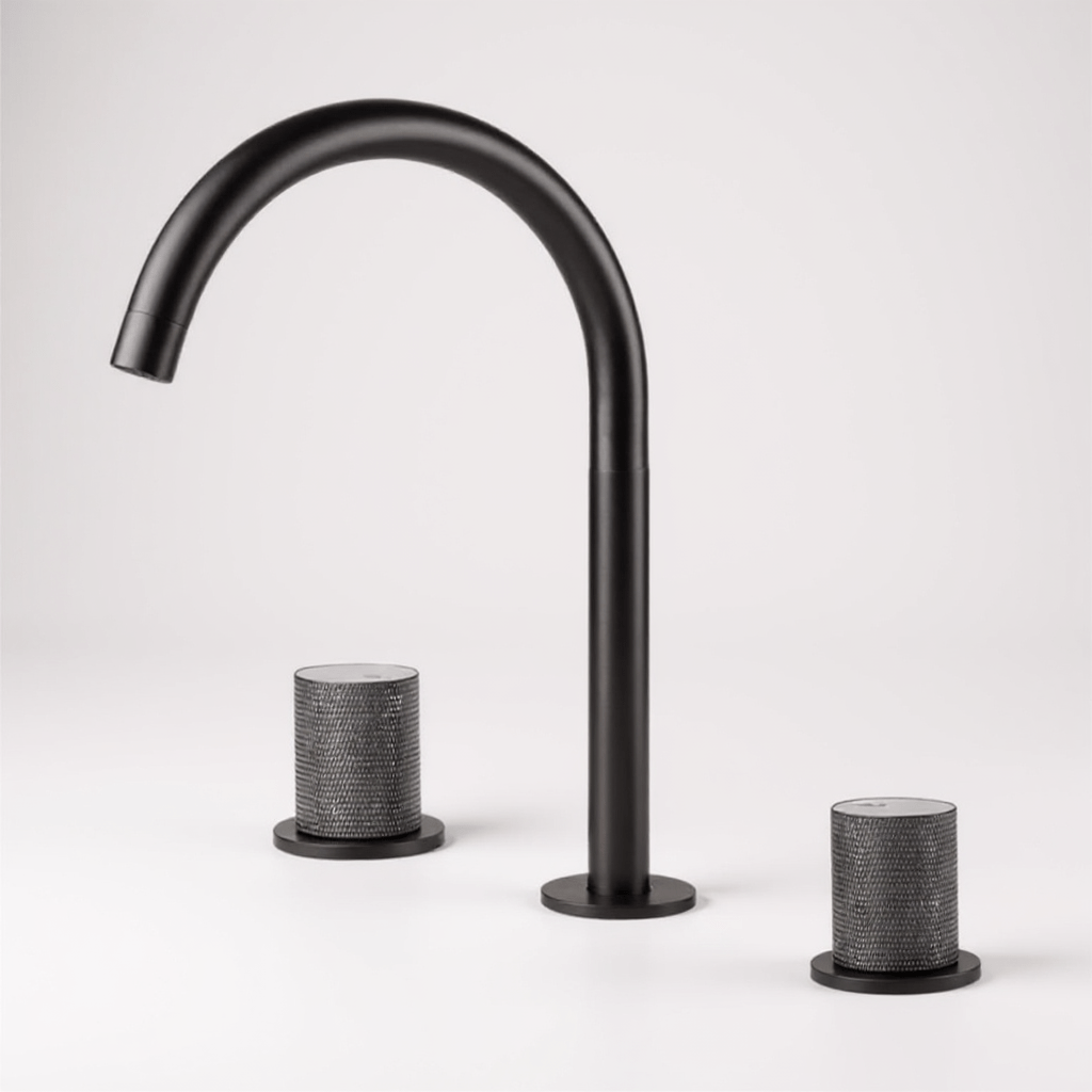 Bathroom faucet with simple and durable installation