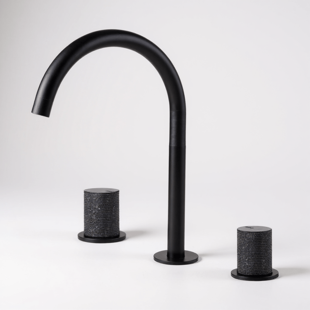 Overview of the tap with its precise dimensions