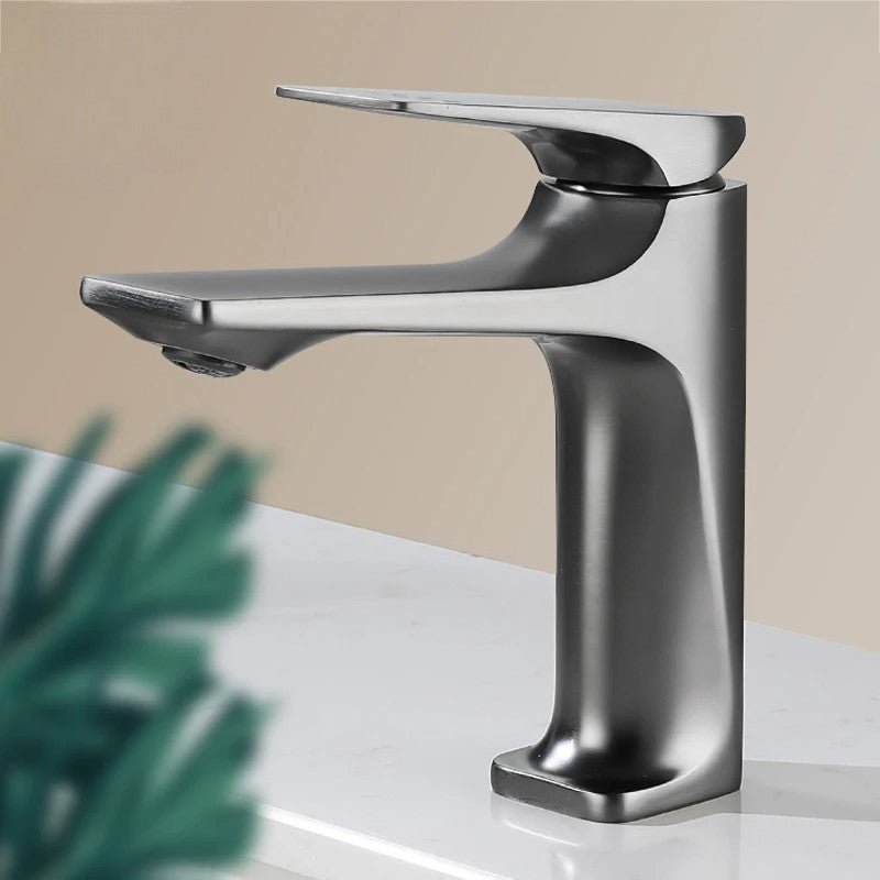 Modern Single Handle Basin Faucet in Brushed Gunmetal