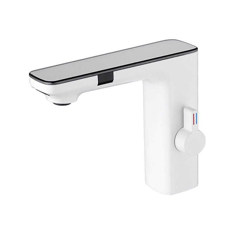 Touchless tap installed on a bridge-mounted, single hole