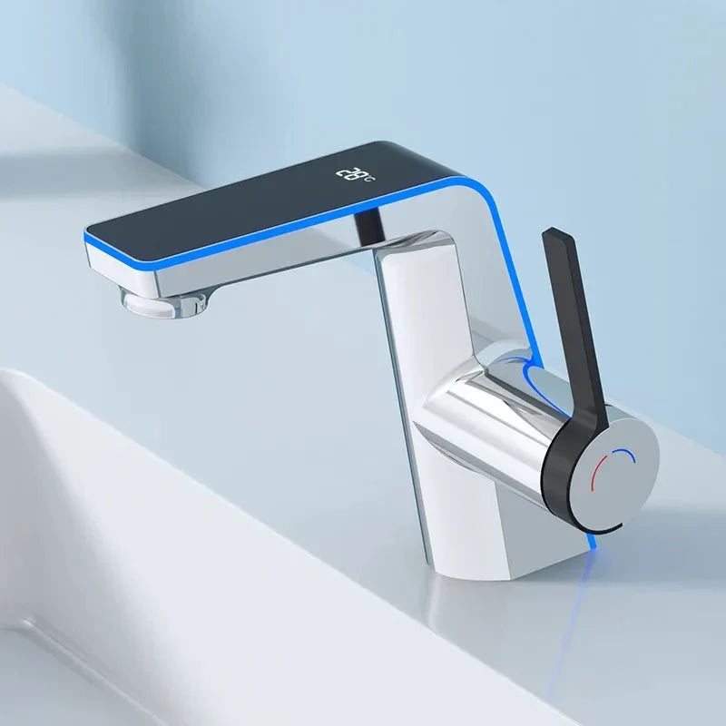 LED lighting that changes according to the water temperature