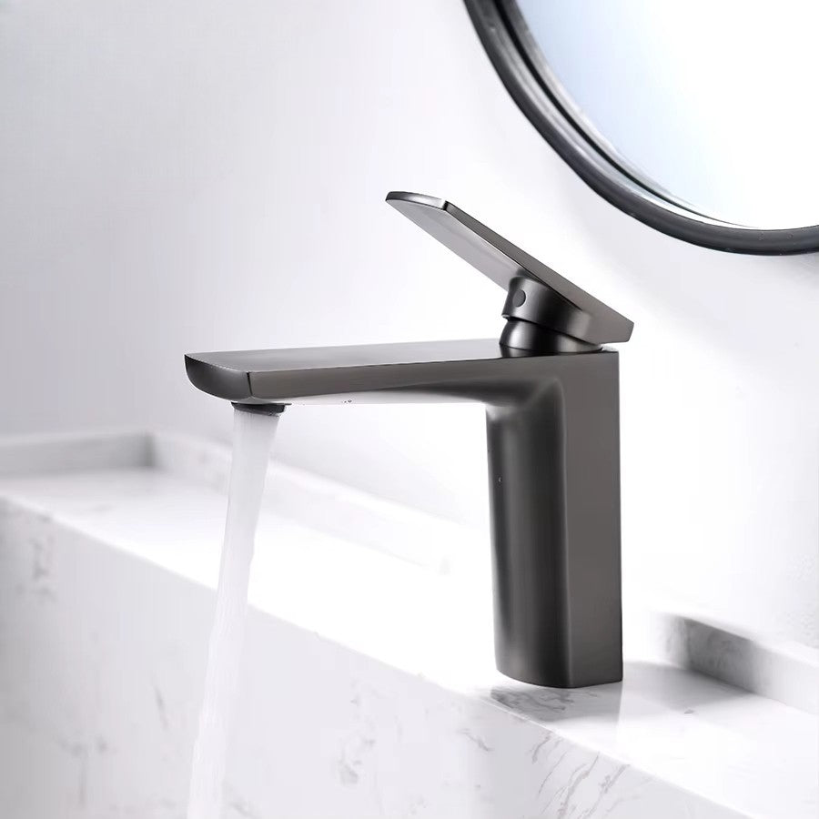 Modern Brushed Gold Single-Handle Bathroom Faucet