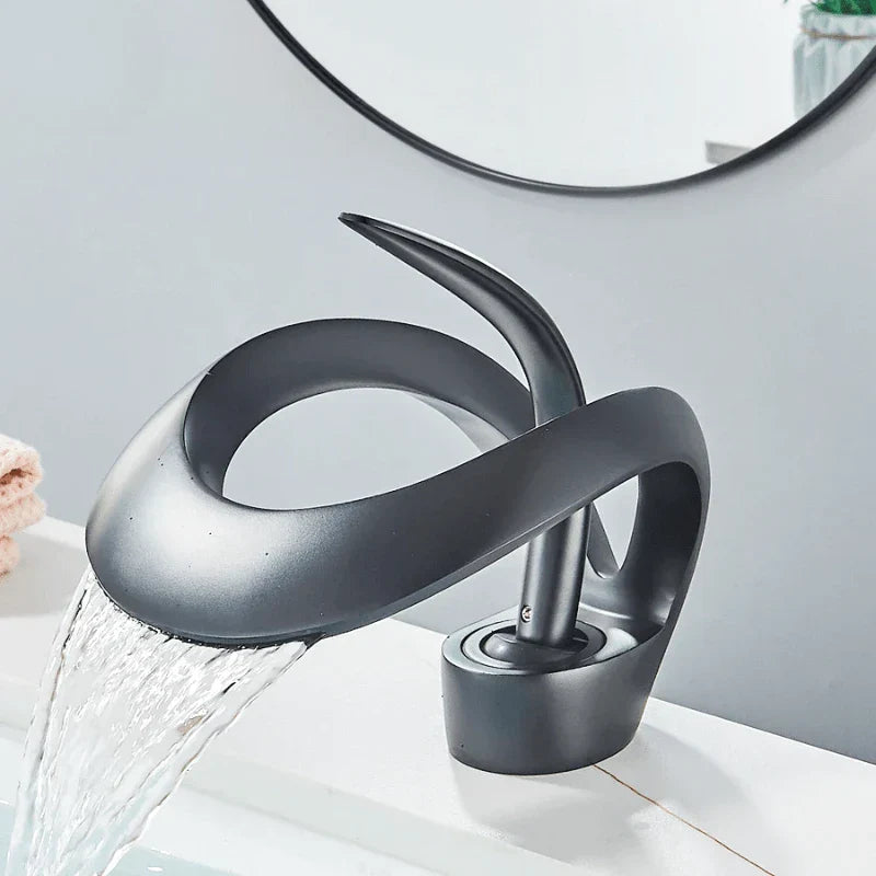 Overview of the matte black waterfall faucet