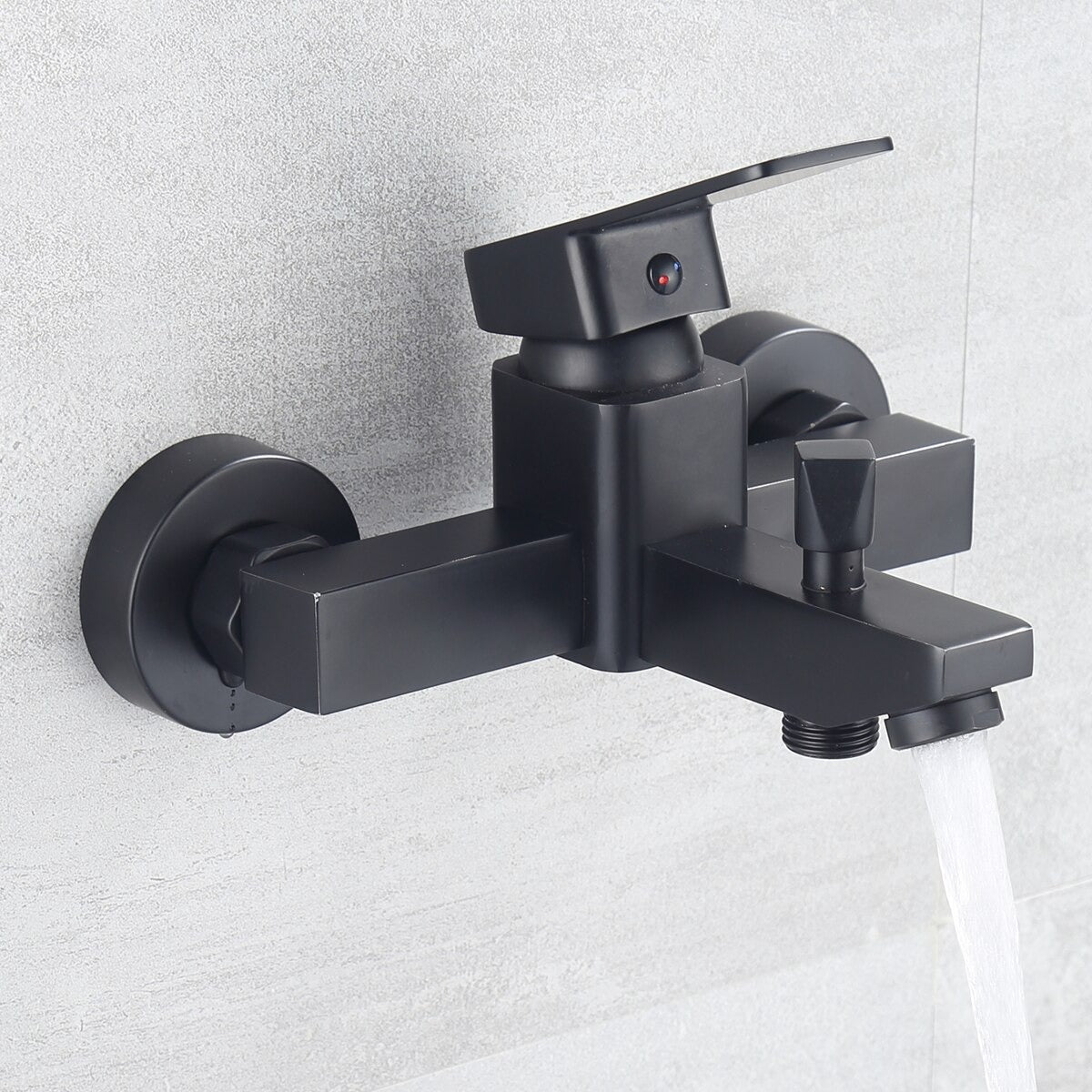 A Black Bathtub Faucet Image