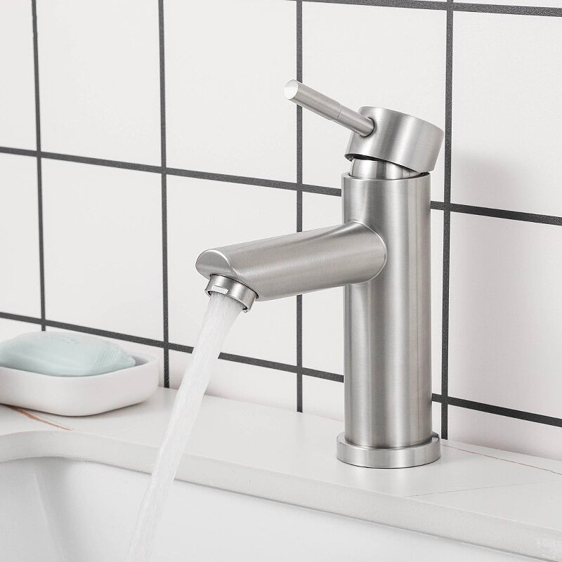 A Single-Handle Bathroom Sink Faucet Image