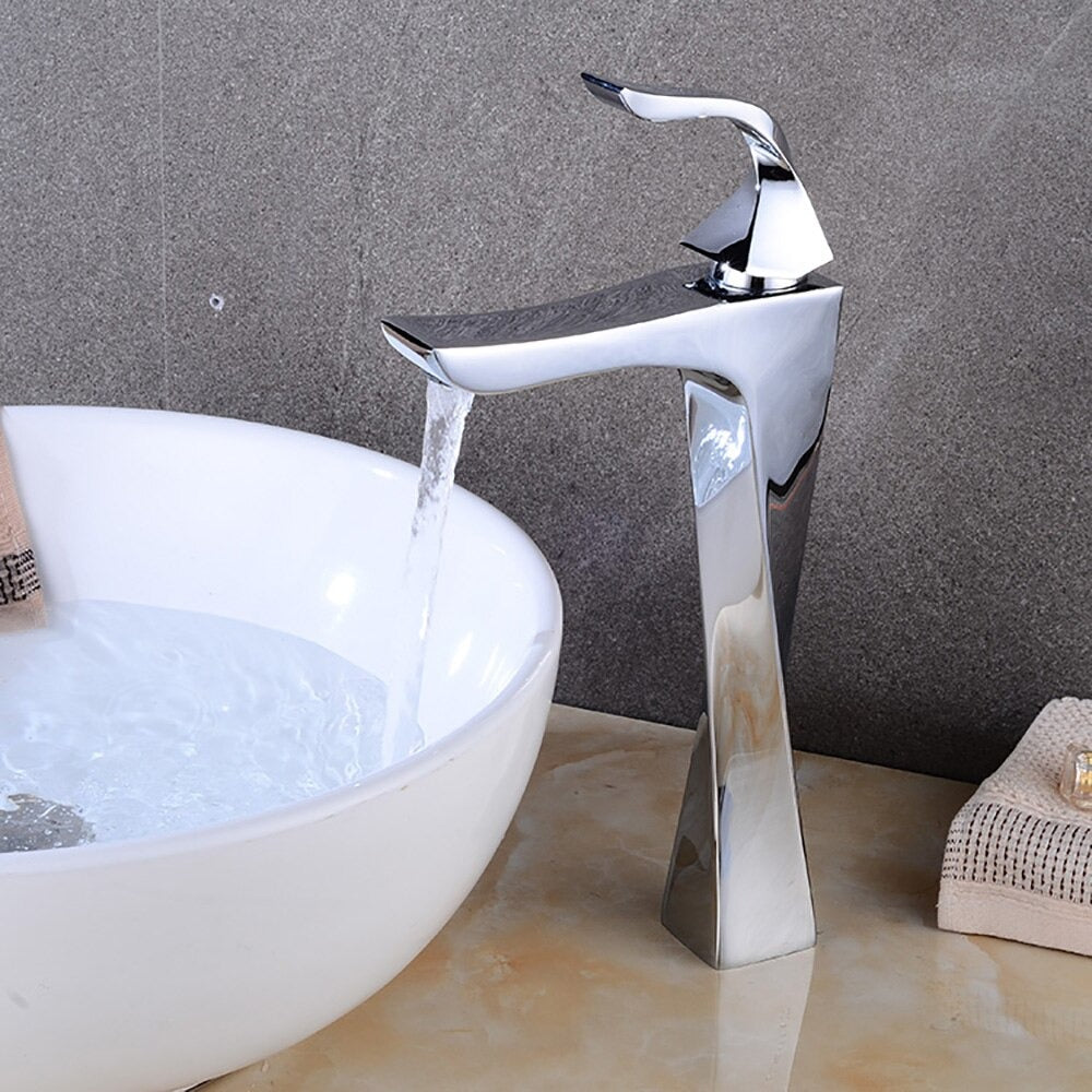A Vessel Sink Faucet for Your Bathroom Image