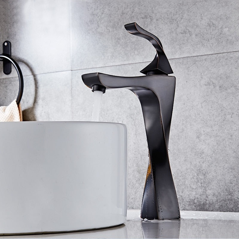 A Vessel Sink Faucet for Your Bathroom Image